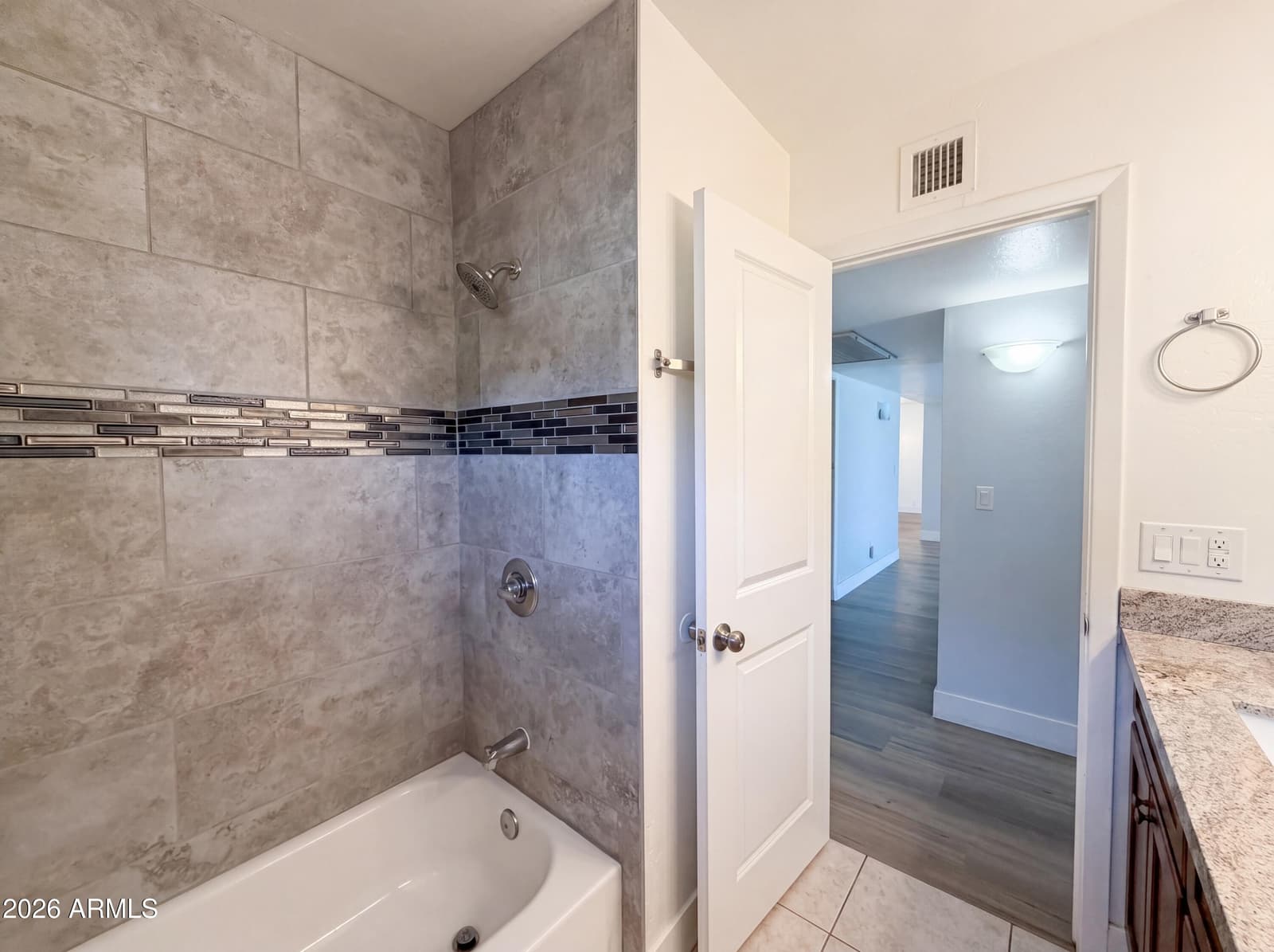 3028 E MARILYN Road, Phoenix, AZ 85032 — photo 13 of 22