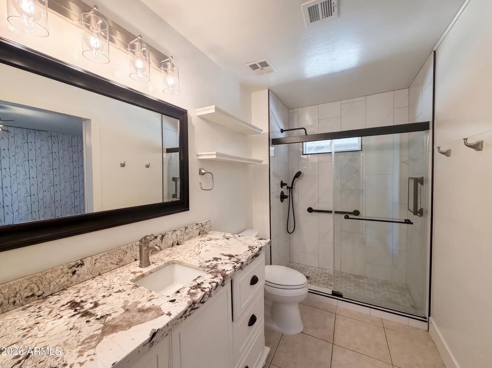 3028 E MARILYN Road, Phoenix, AZ 85032 — photo 14 of 22
