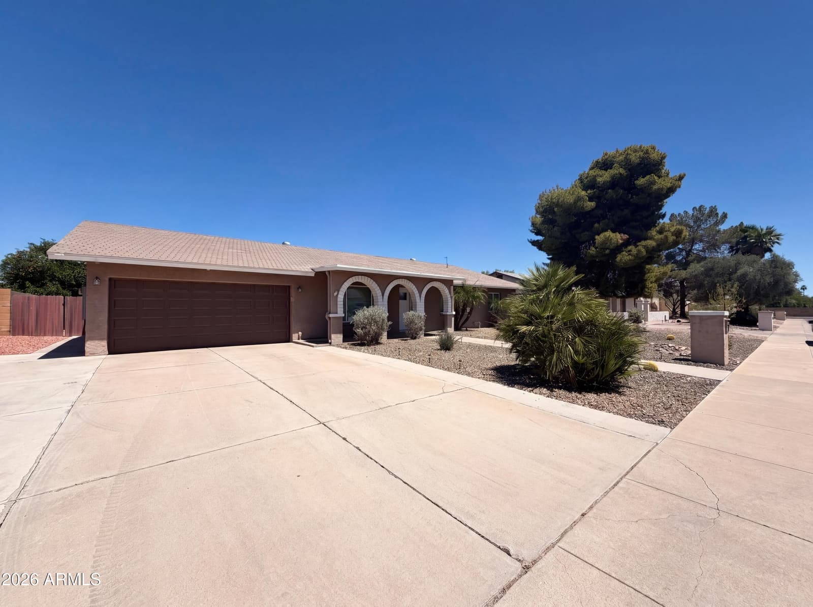 3028 E MARILYN Road, Phoenix, AZ 85032 — photo 17 of 22
