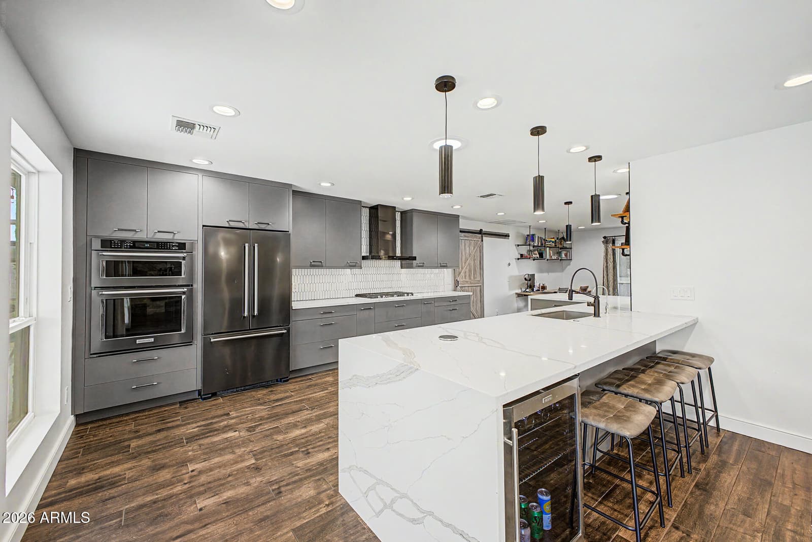 333 E Deepdale Road, Phoenix, AZ 85022 — photo 4 of 61