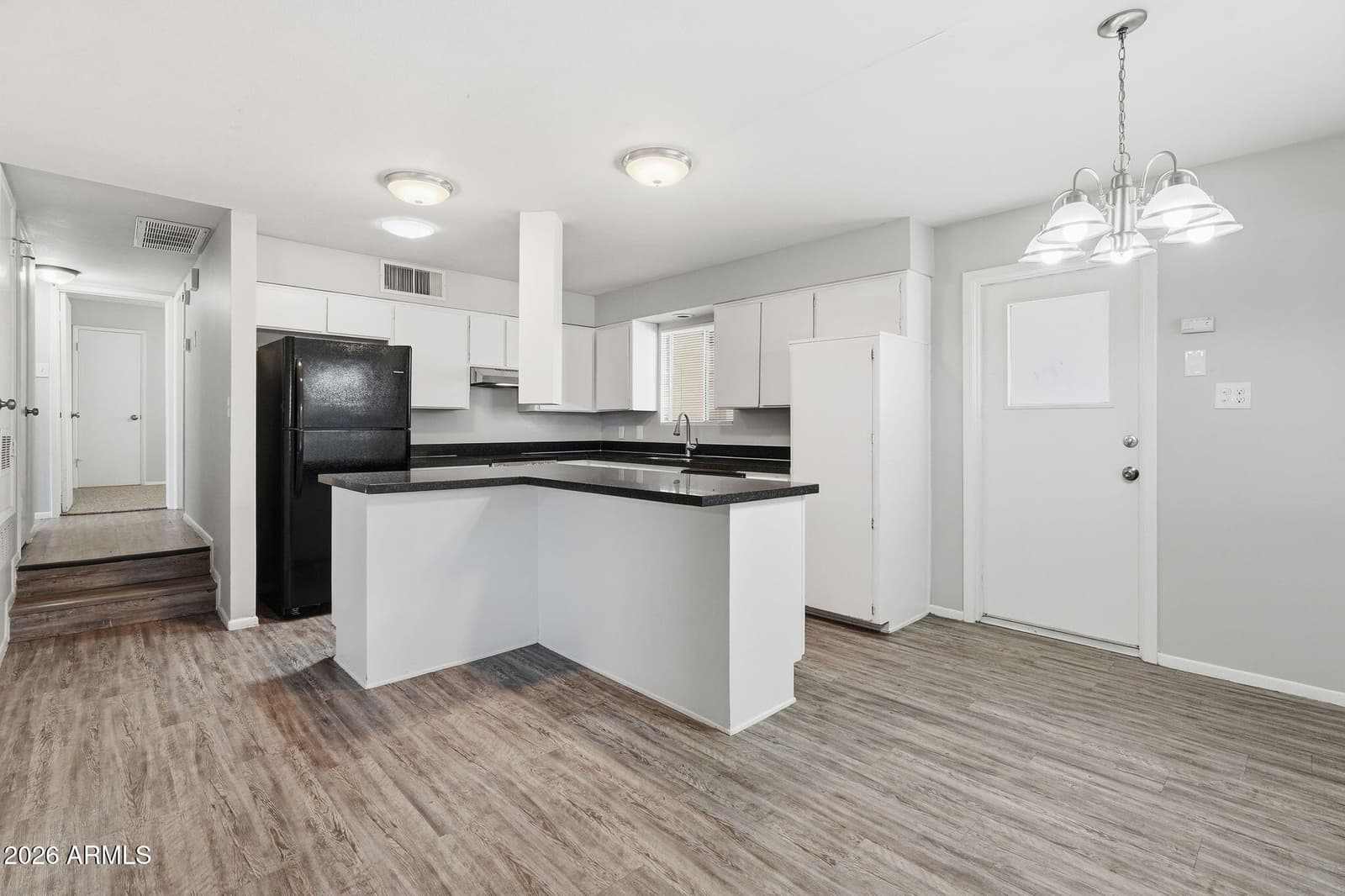 11434 N 24th Drive, Phoenix, AZ 85029 — photo 13 of 39