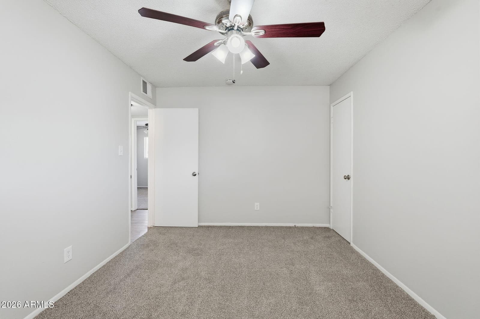 11434 N 24th Drive, Phoenix, AZ 85029 — photo 26 of 39