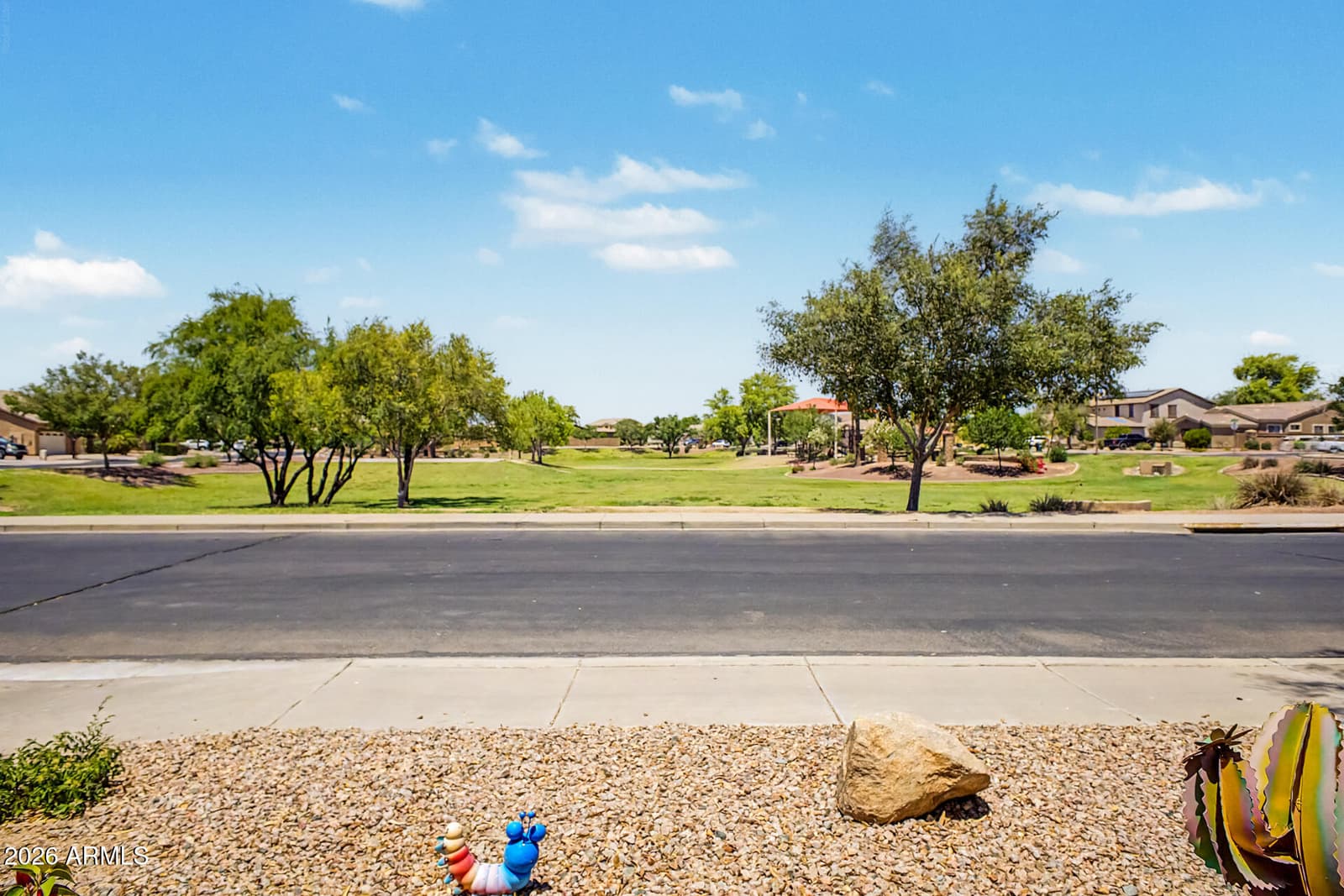 2904 N SUMMER Lane, Casa Grande, AZ 85122 — photo 4 of 40