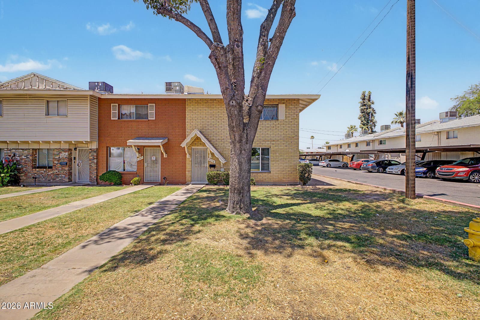 6536 N 43RD Avenue, Glendale, AZ 85301 — photo 5 of 34