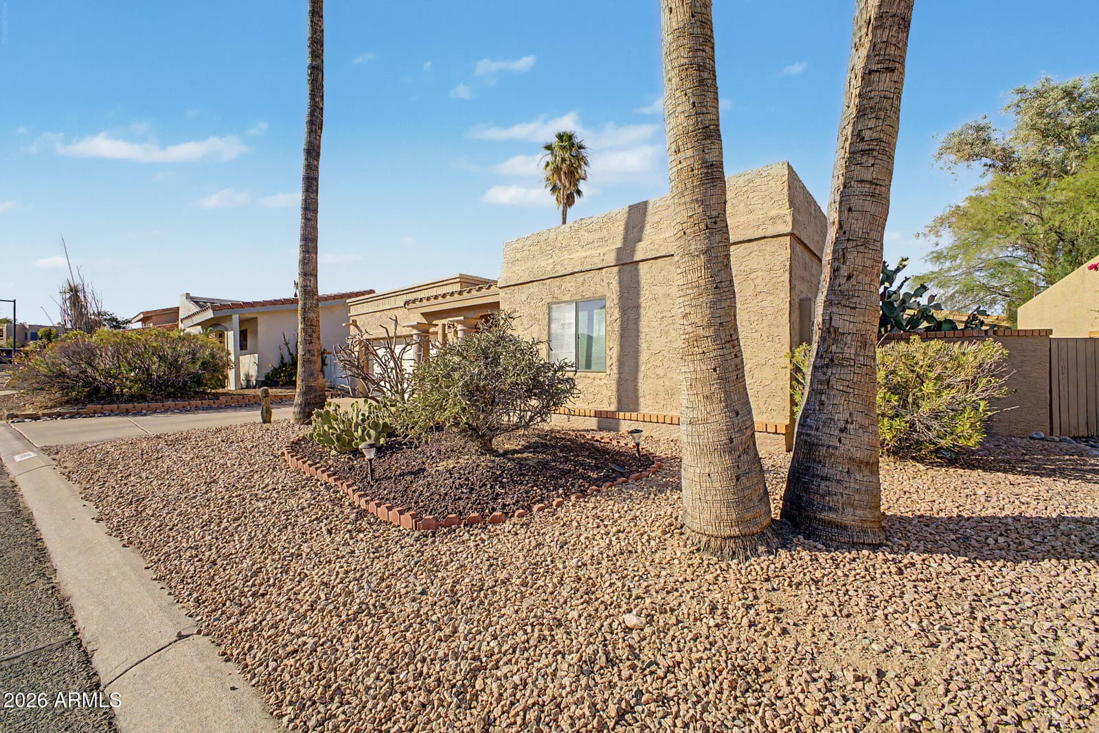 14607 N LA COSTA Drive, Fountain Hills, AZ 85268 — photo 3 of 36