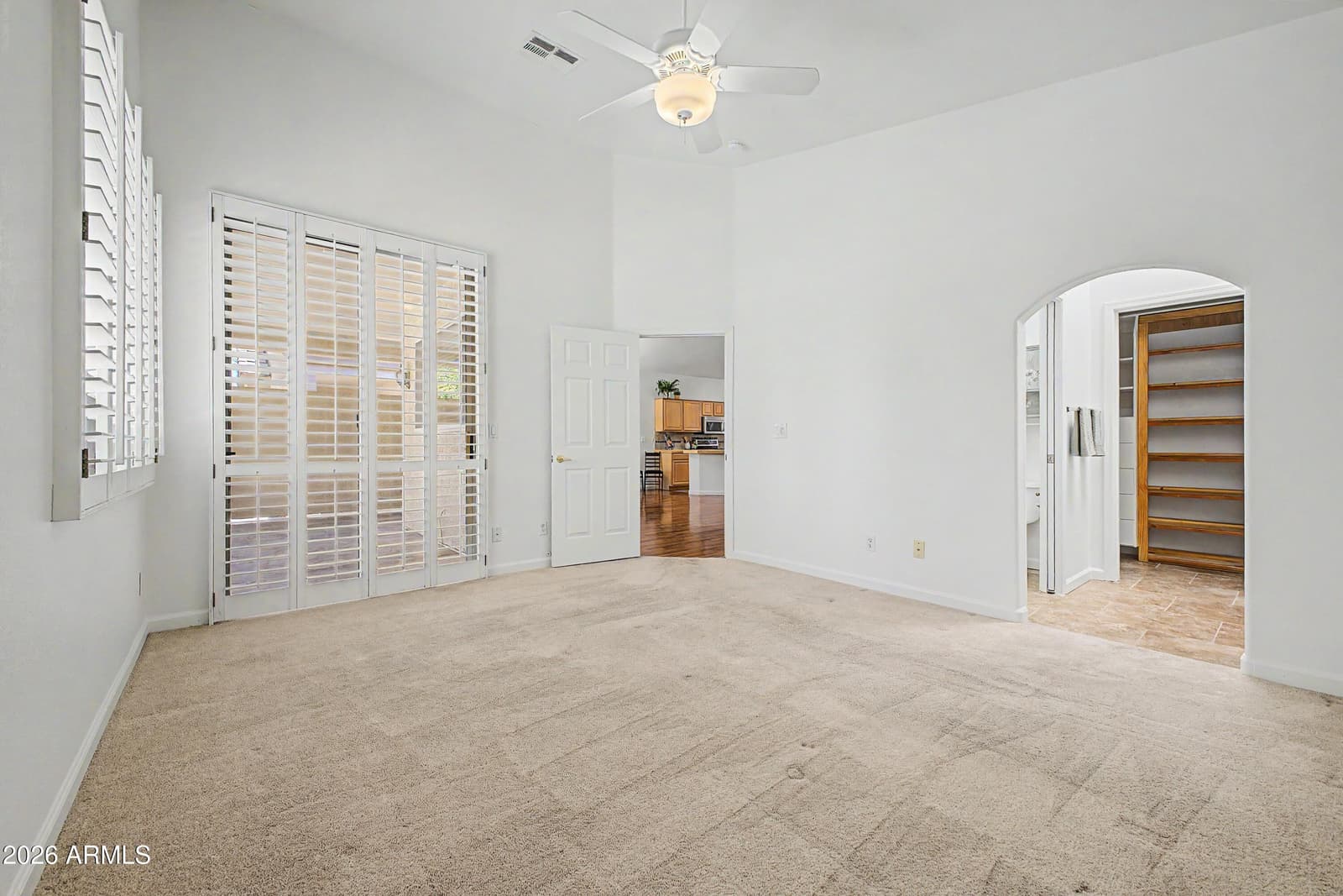 7024 S 32ND Place, Phoenix, AZ 85042 — photo 8 of 32