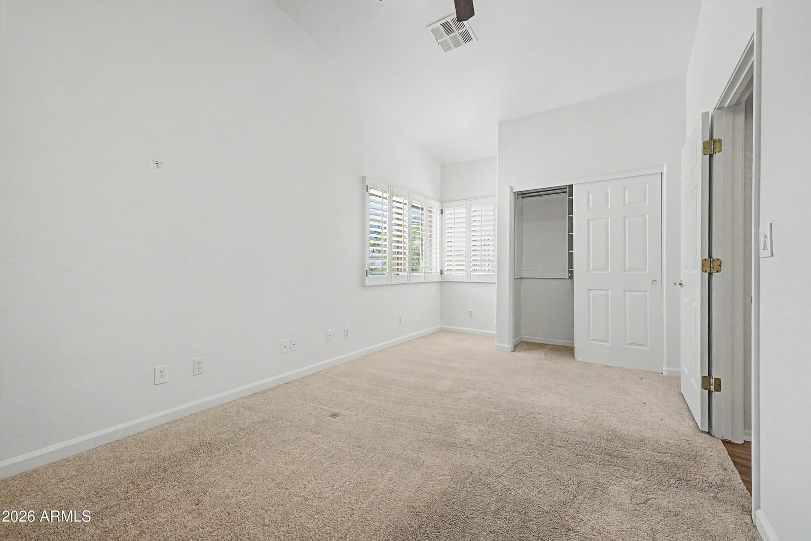 7024 S 32ND Place, Phoenix, AZ 85042 — photo 14 of 32