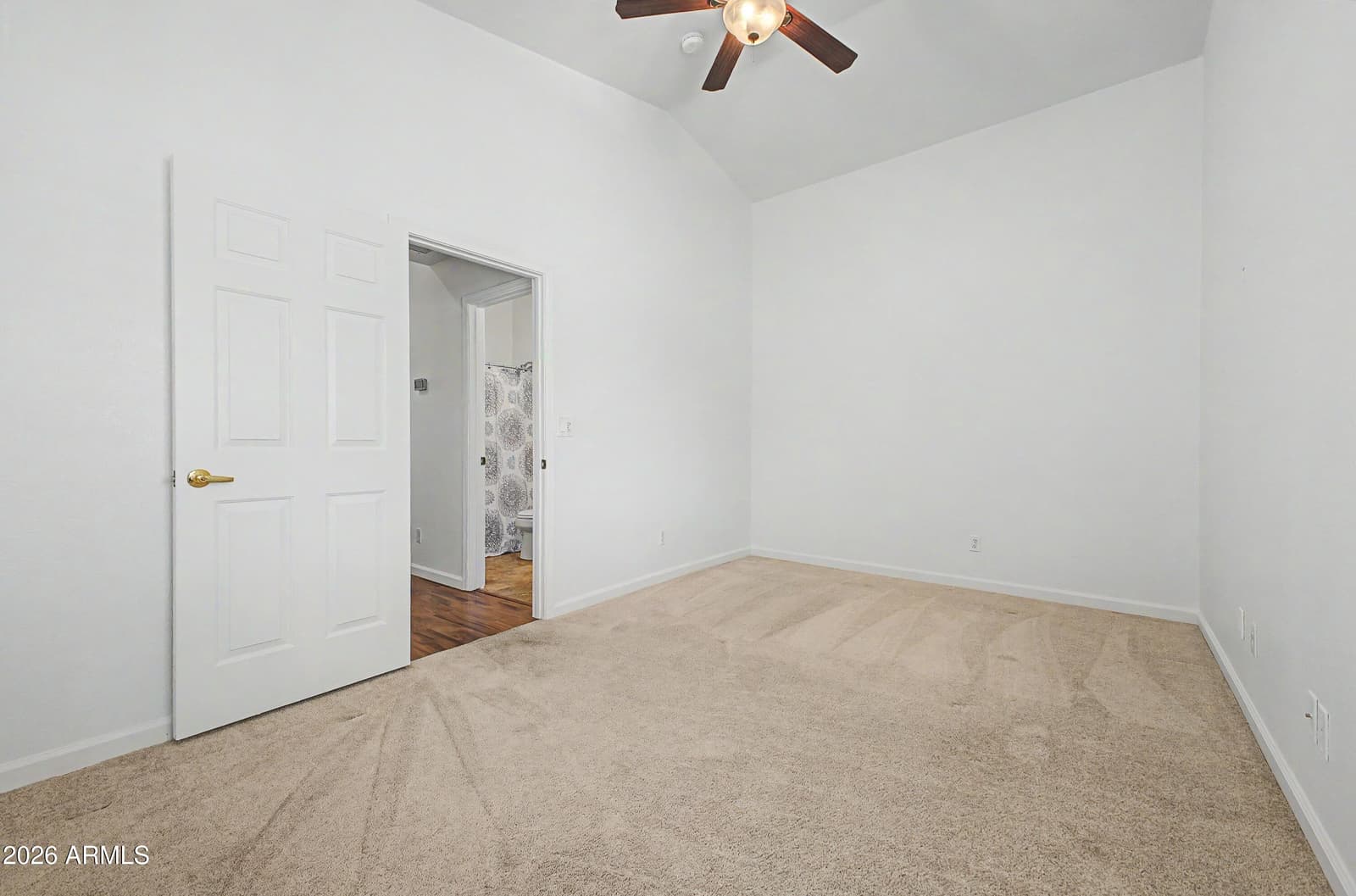 7024 S 32ND Place, Phoenix, AZ 85042 — photo 15 of 32
