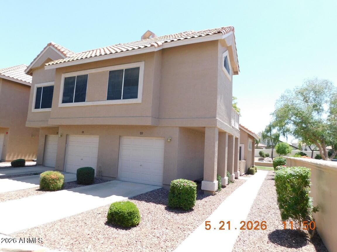 1633 E LAKESIDE Drive 122, Gilbert, AZ 85234 — photo 1 of 34