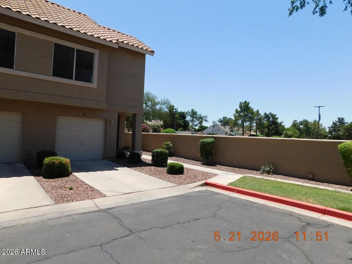 1633 E LAKESIDE Drive 122, Gilbert, AZ 85234 — photo 3 of 34
