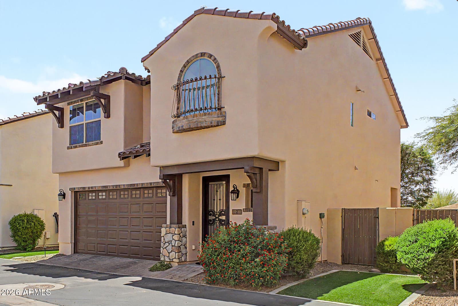 3345 E PINCHOT Avenue 2, Phoenix, AZ 85018 — photo 12 of 47