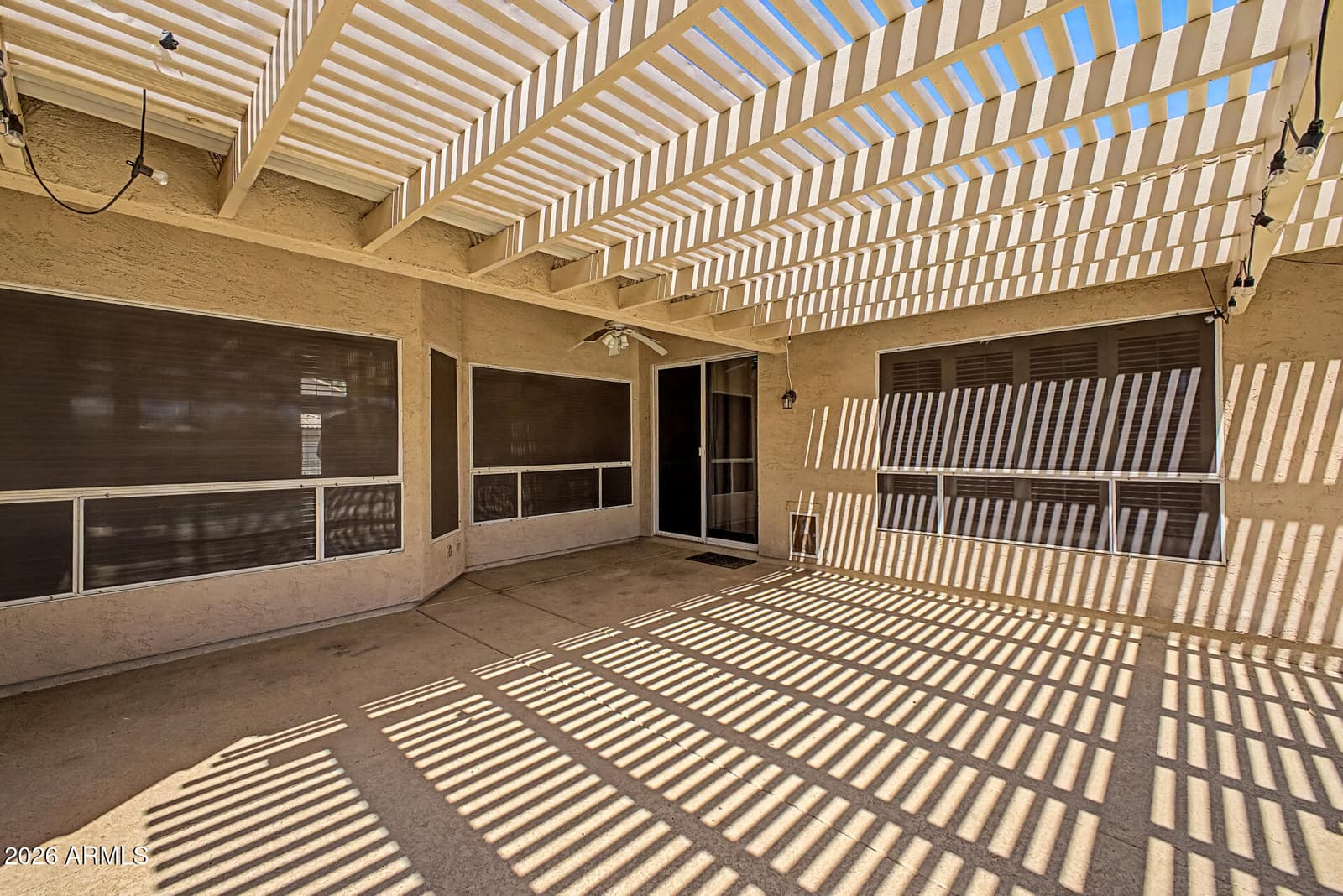 725 W BEVERLY Lane, Phoenix, AZ 85023 — photo 36 of 43
