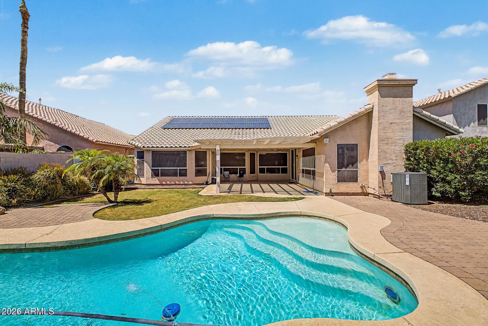 725 W BEVERLY Lane, Phoenix, AZ 85023 — photo 3 of 43