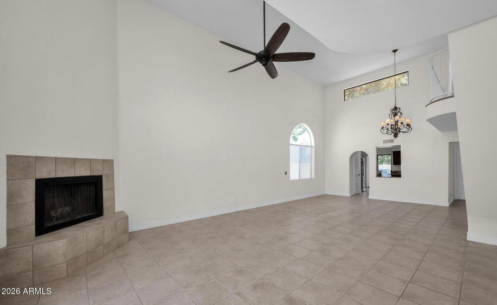 8434 E SAN BERNARDO Drive, Scottsdale, AZ 85258 — photo 10 of 36