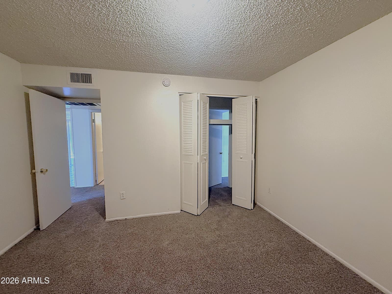 4317 N 71st Lane, Phoenix, AZ 85033 — photo 10 of 18