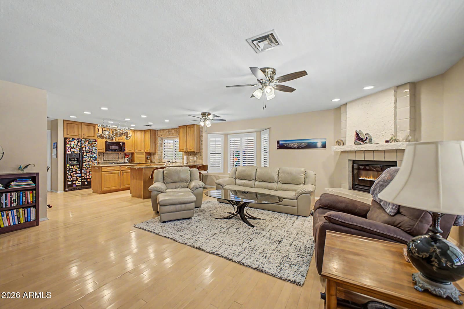 9146 W ORAIBI Drive, Peoria, AZ 85382 — photo 14 of 36