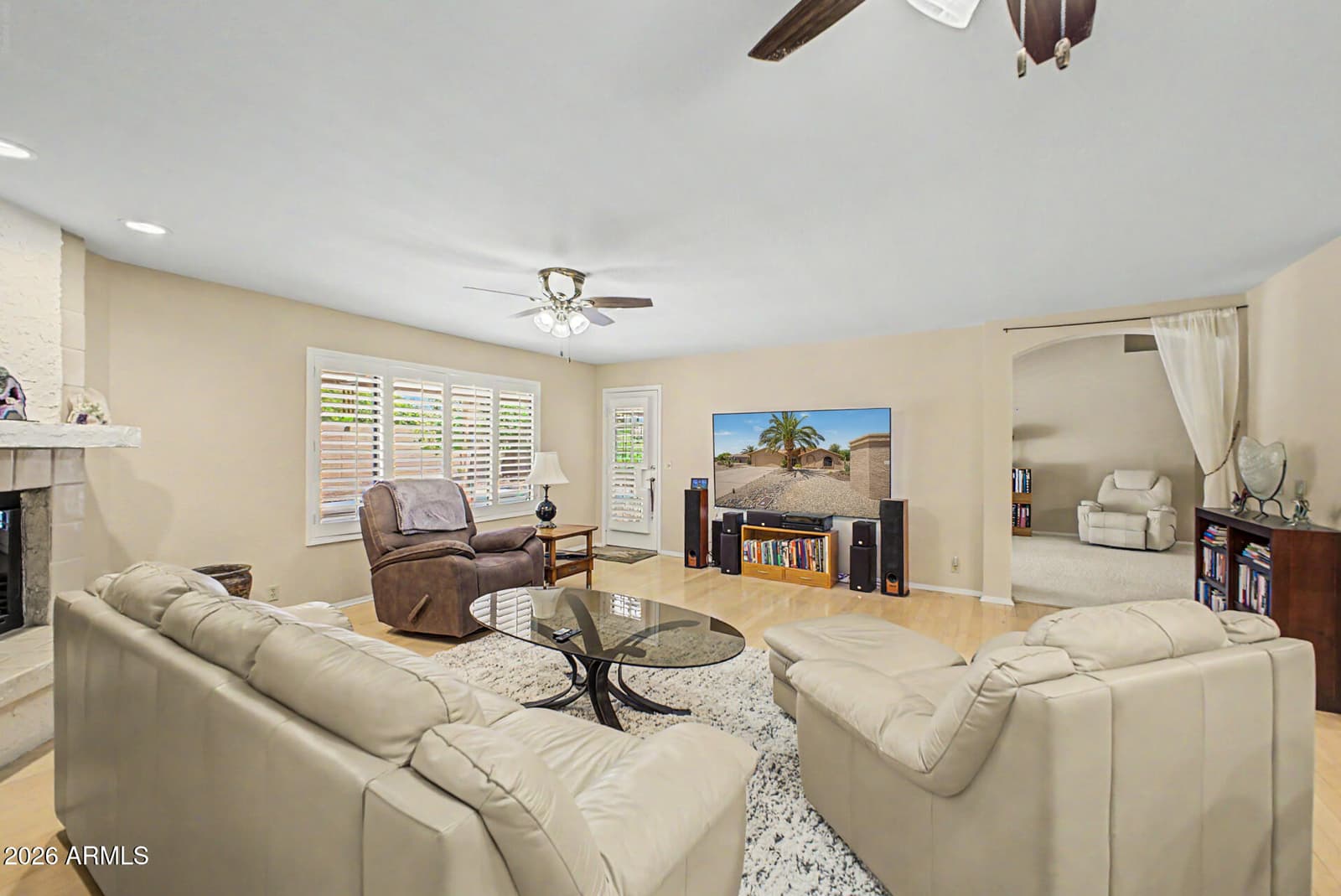 9146 W ORAIBI Drive, Peoria, AZ 85382 — photo 3 of 36