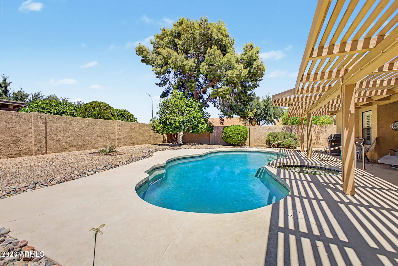 9146 W ORAIBI Drive, Peoria, AZ 85382 — photo 32 of 36
