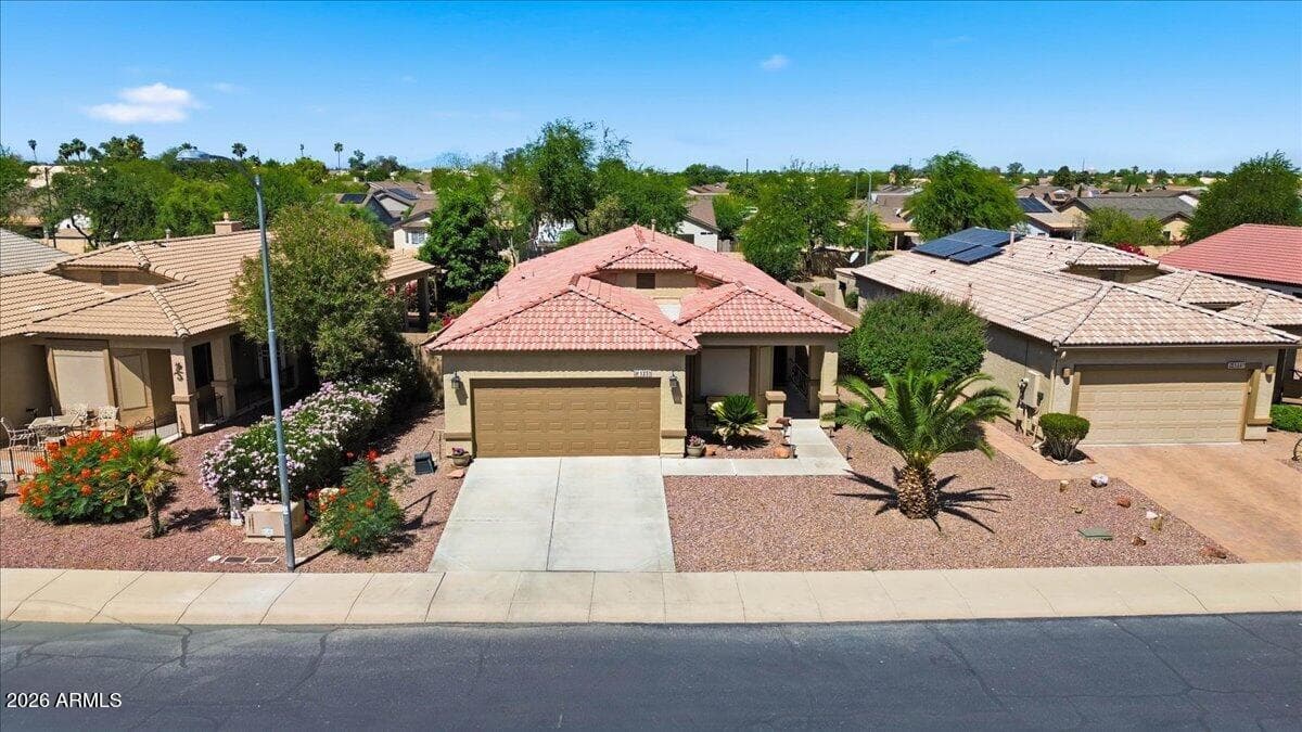 1231 N LANTANA Place, Casa Grande, AZ 85122 — photo 3 of 53
