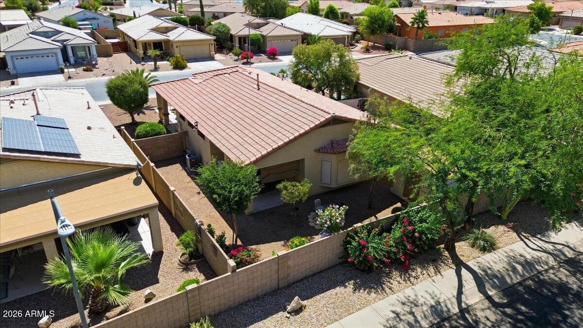 1231 N LANTANA Place, Casa Grande, AZ 85122 — photo 4 of 53