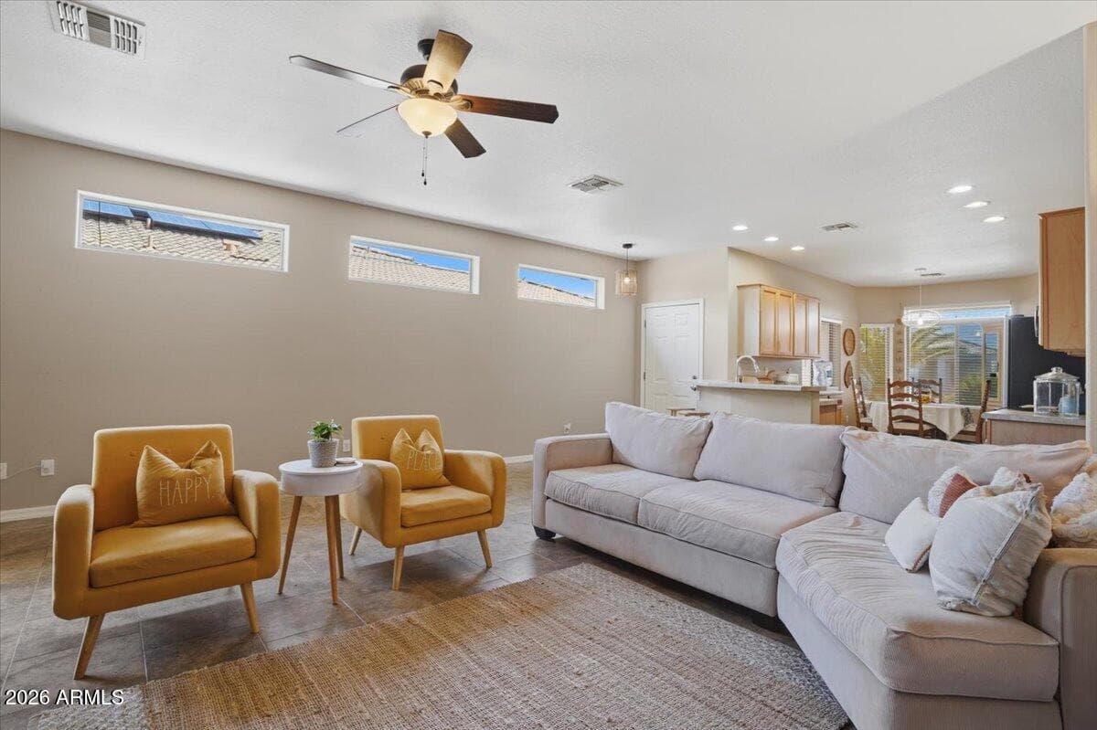 1231 N LANTANA Place, Casa Grande, AZ 85122 — photo 17 of 53