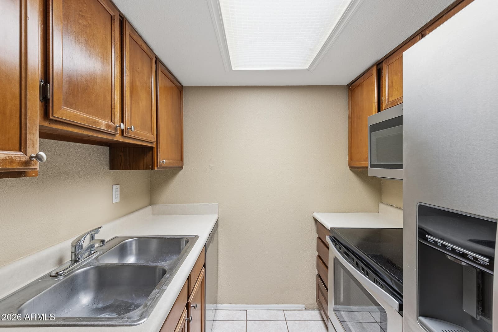 8888 N 47TH Avenue 220, Glendale, AZ 85302 — photo 13 of 24