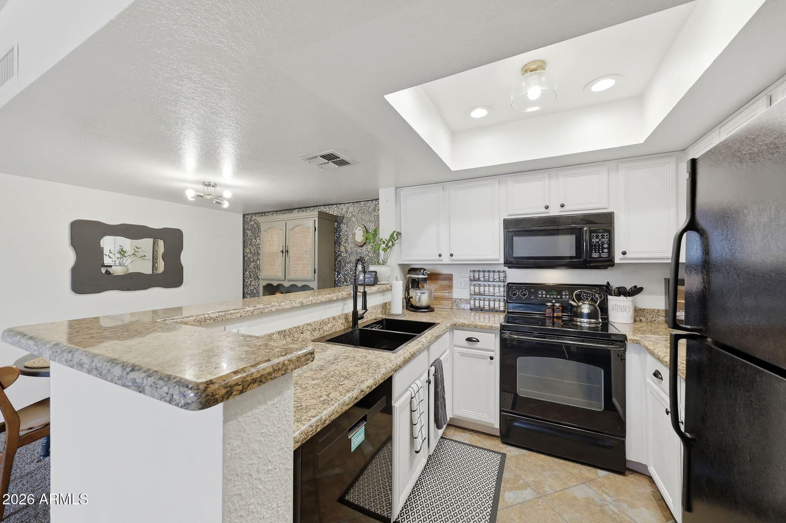 5757 W EUGIE Avenue 2073, Glendale, AZ 85304 — photo 1 of 25