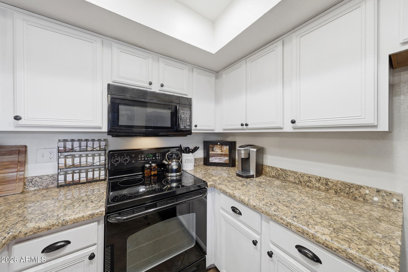 5757 W EUGIE Avenue 2073, Glendale, AZ 85304 — photo 13 of 25