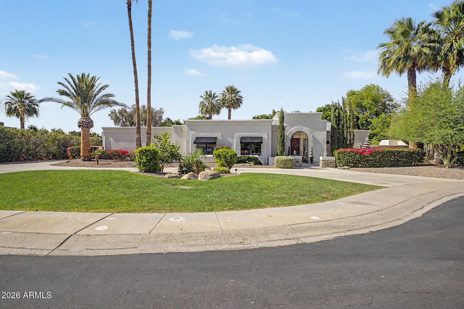 7470 E SAN MIGUEL Avenue, Scottsdale, AZ 85250 — photo 3 of 70