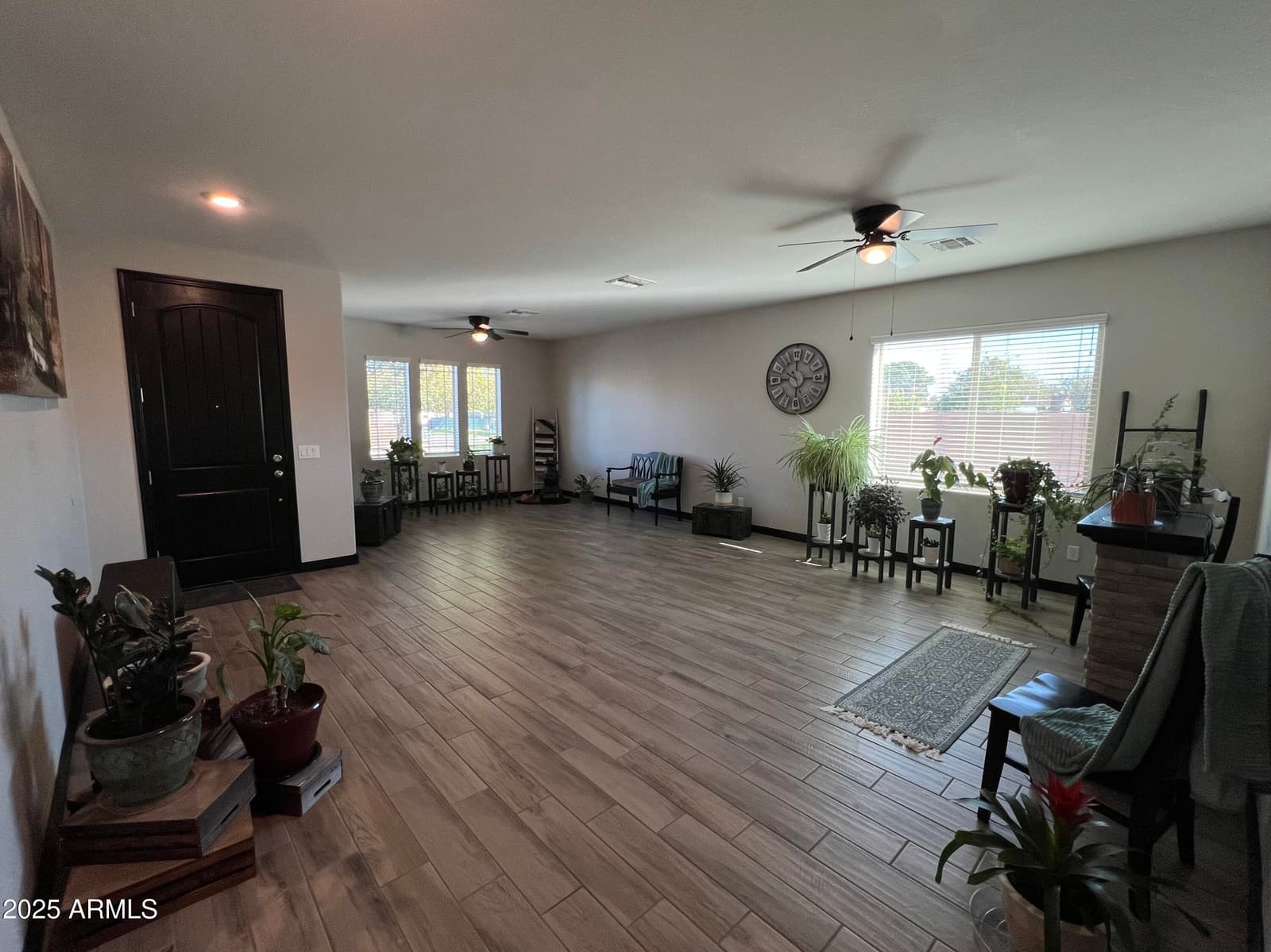 10605 W Catalina Drive, Avondale, AZ 85392 — photo 8 of 59