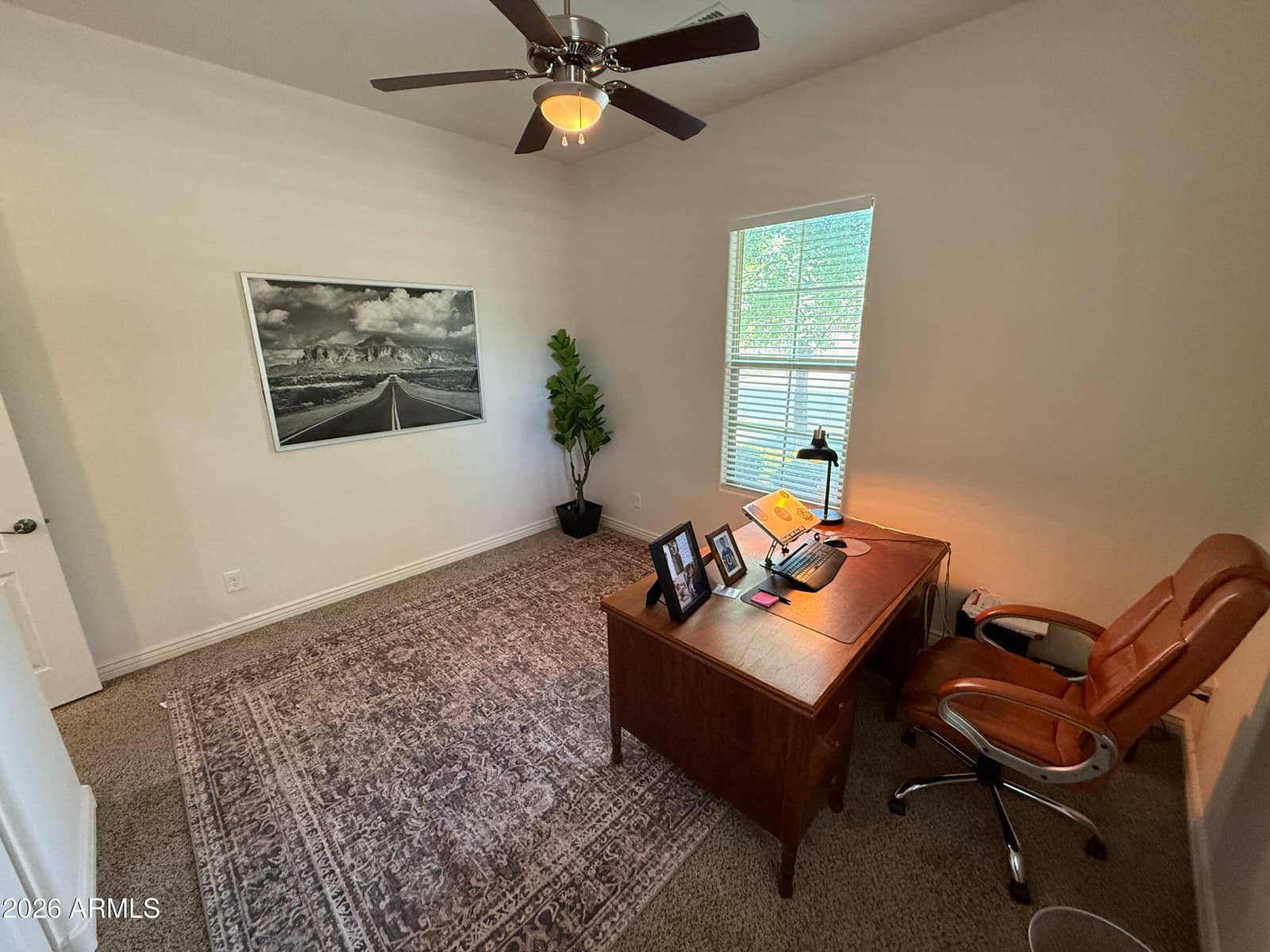 4095 E COMSTOCK Drive, Gilbert, AZ 85296 — photo 8 of 68