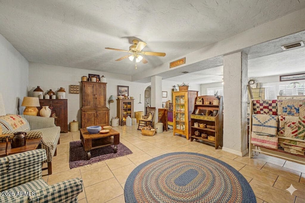 2027 E CIRCLE MOUNTAIN Road, New River, AZ 85087 — photo 13 of 20