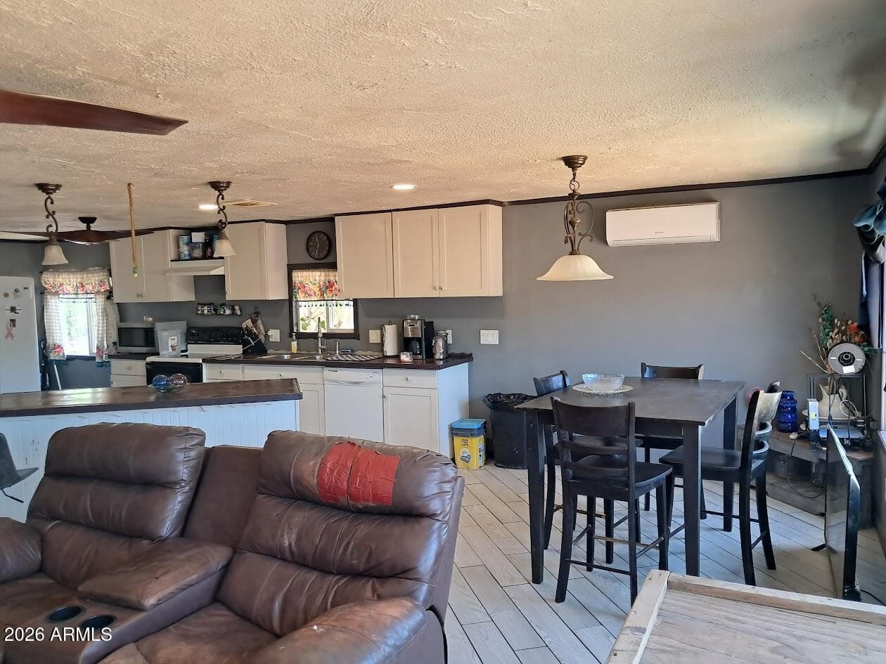 4923 E Bevers Street, Sierra Vista, AZ 85650 — photo 11 of 24