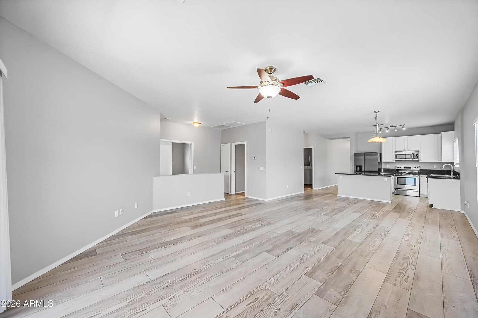 2821 W SANTA CRUZ Avenue, San Tan Valley, AZ 85144 — photo 9 of 35