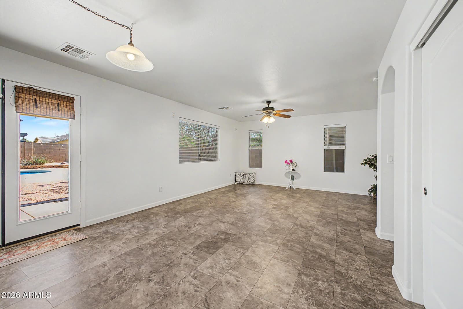 1337 W HEREFORD Drive, San Tan Valley, AZ 85143 — photo 10 of 40