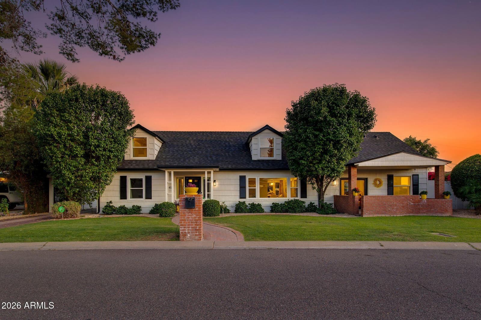 3445 E OREGON Avenue, Phoenix, AZ 85018 — photo 38 of 40