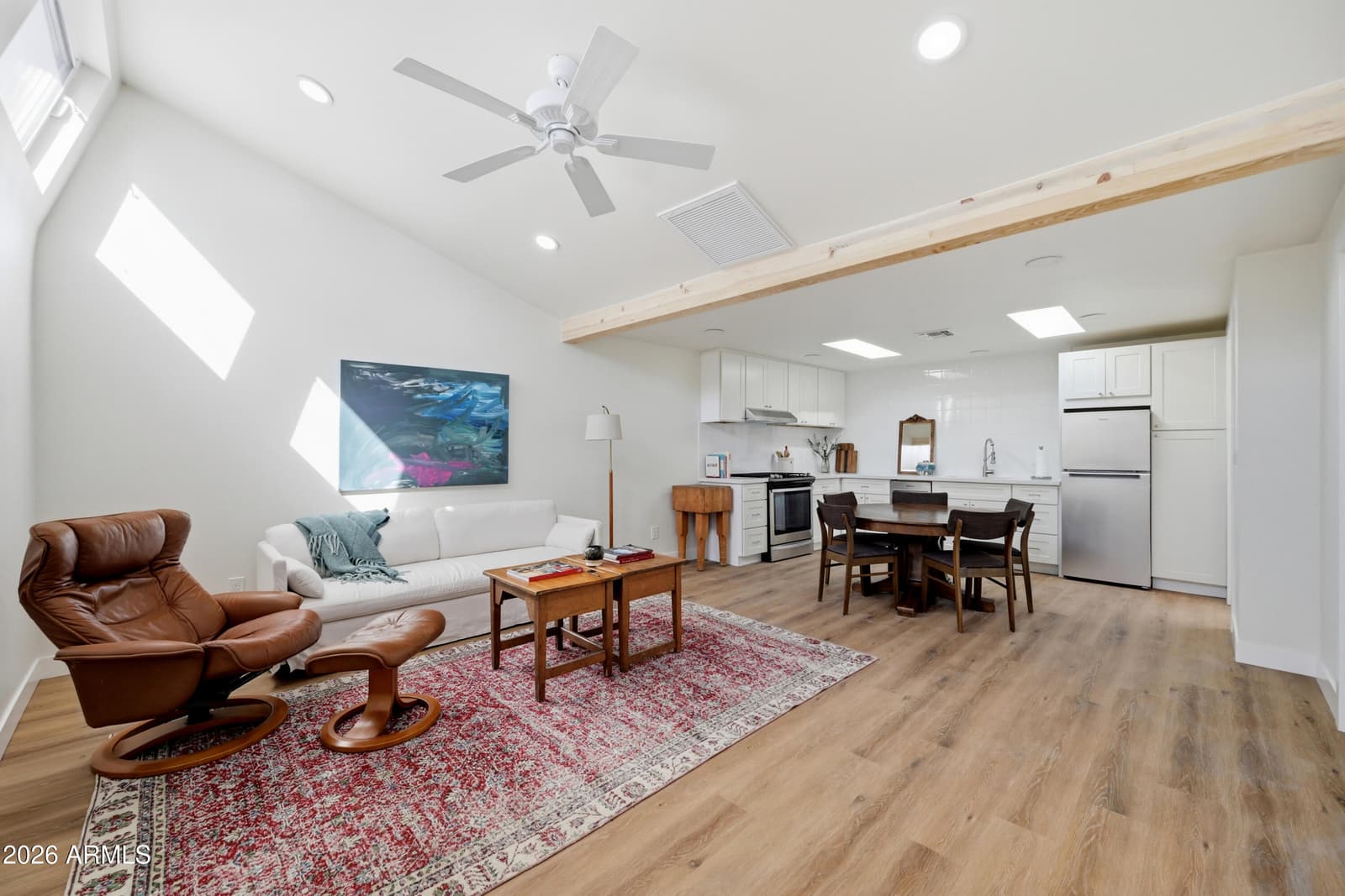 929 W TURNEY Avenue, Phoenix, AZ 85013 — photo 3 of 44