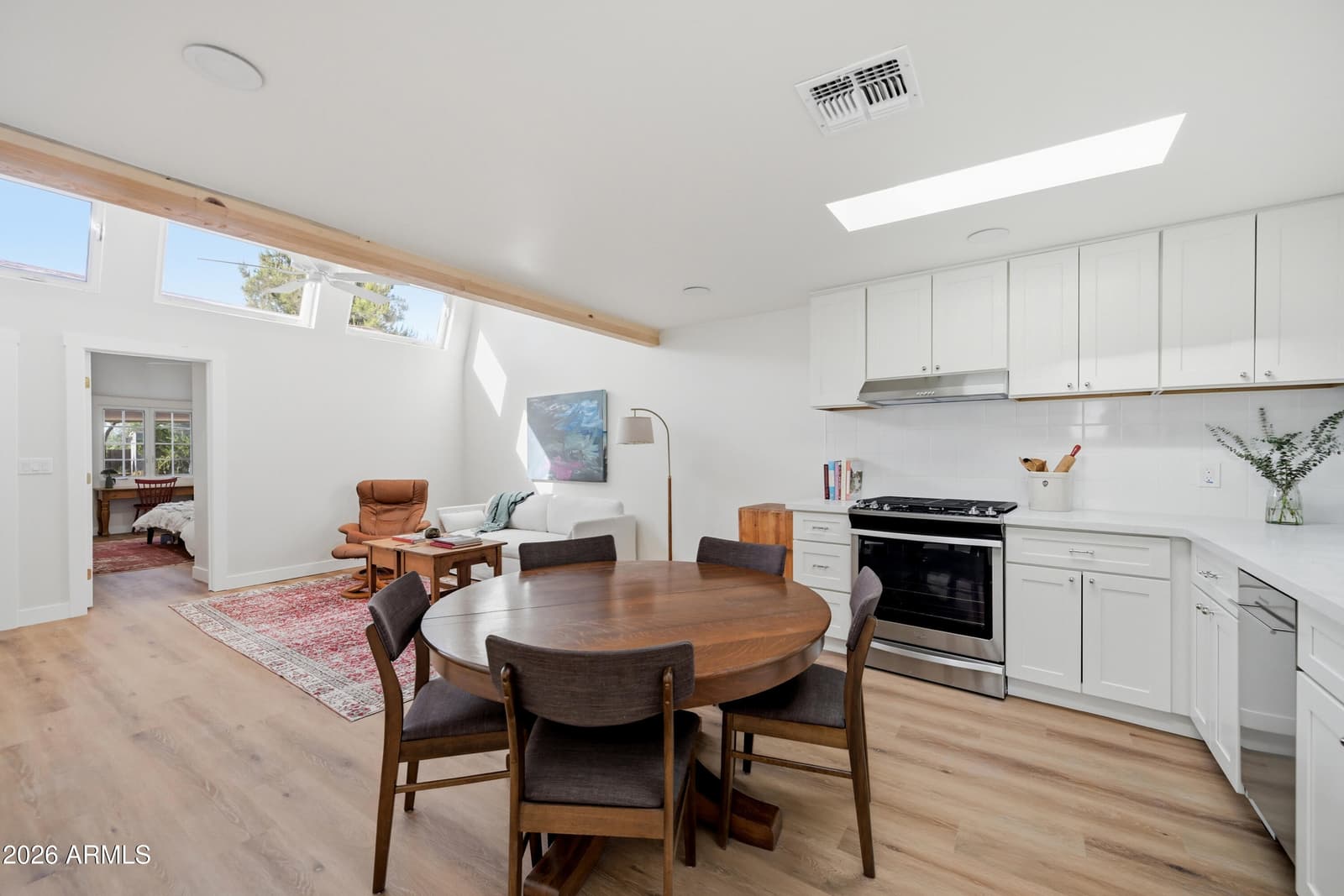 929 W TURNEY Avenue, Phoenix, AZ 85013 — photo 18 of 44