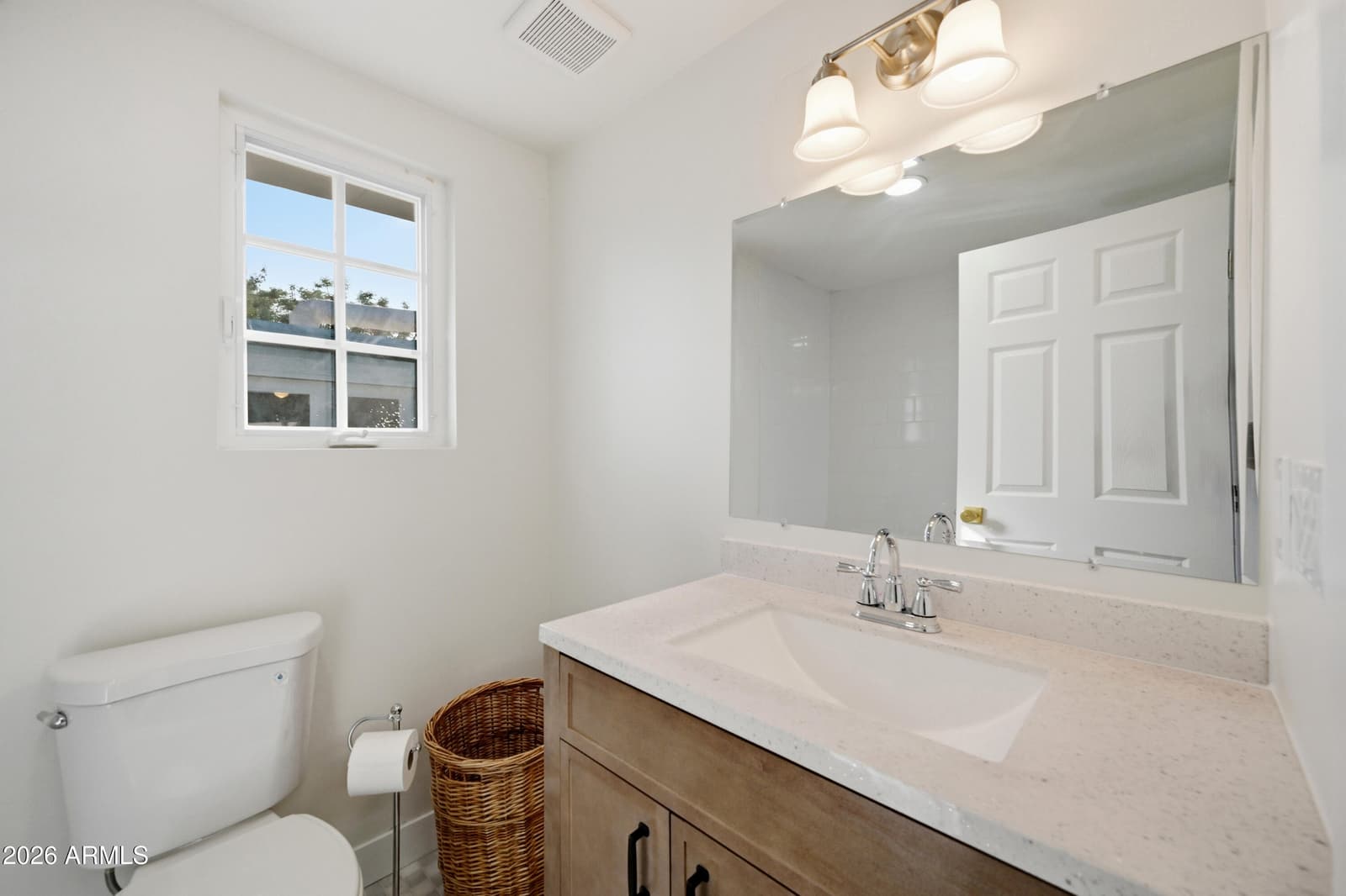 929 W TURNEY Avenue, Phoenix, AZ 85013 — photo 35 of 44