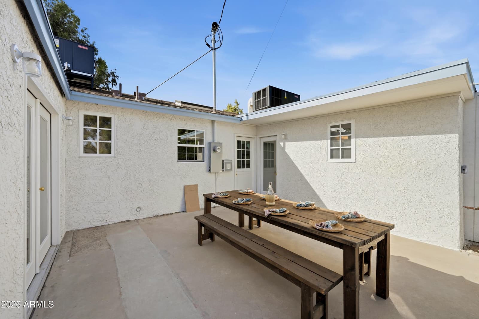 929 W TURNEY Avenue, Phoenix, AZ 85013 — photo 37 of 44