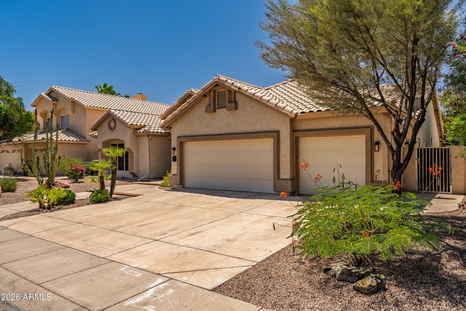 3861 E AMBERWOOD Drive, Phoenix, AZ 85048 — photo 62 of 65