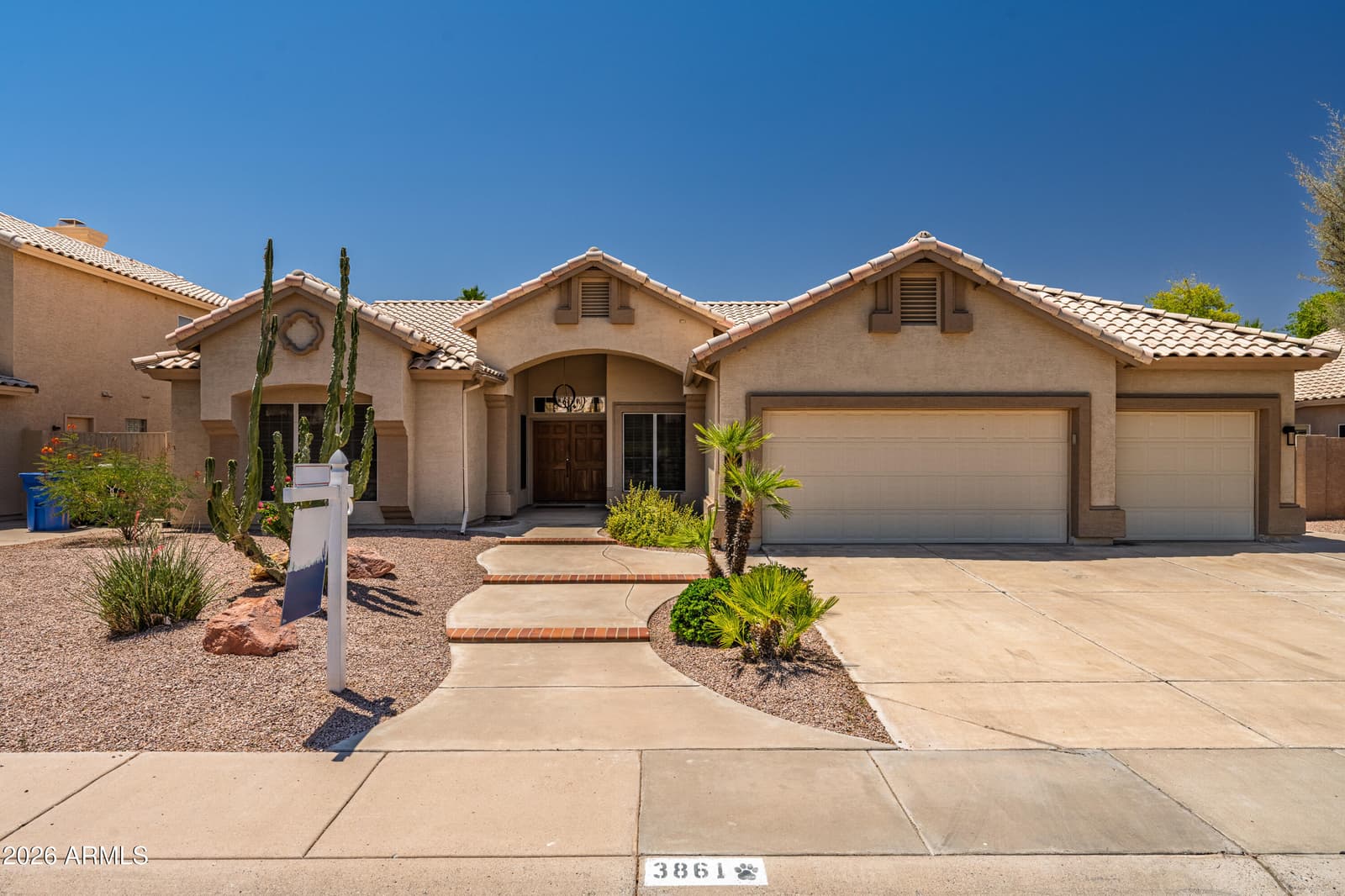 3861 E AMBERWOOD Drive, Phoenix, AZ 85048 — photo 1 of 65