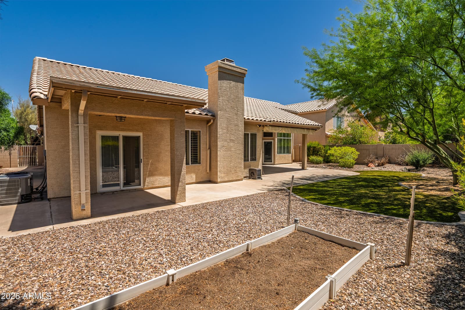 3861 E AMBERWOOD Drive, Phoenix, AZ 85048 — photo 46 of 65