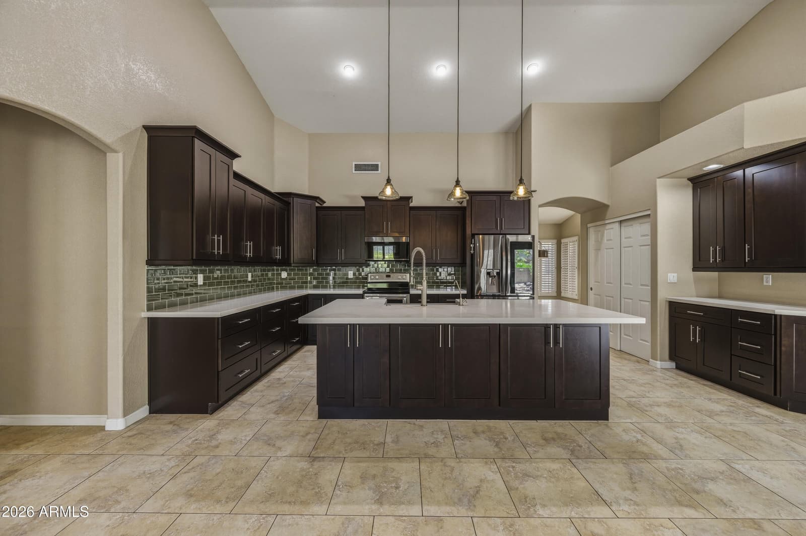 3861 E AMBERWOOD Drive, Phoenix, AZ 85048 — photo 2 of 65