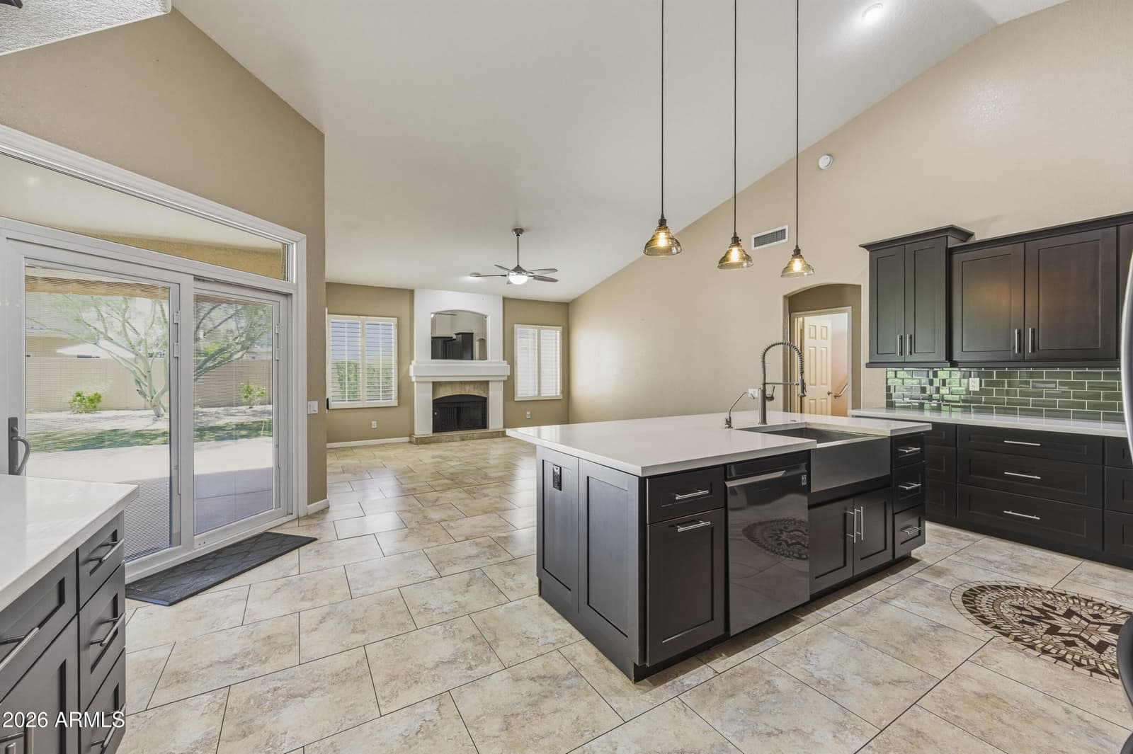3861 E AMBERWOOD Drive, Phoenix, AZ 85048 — photo 9 of 65