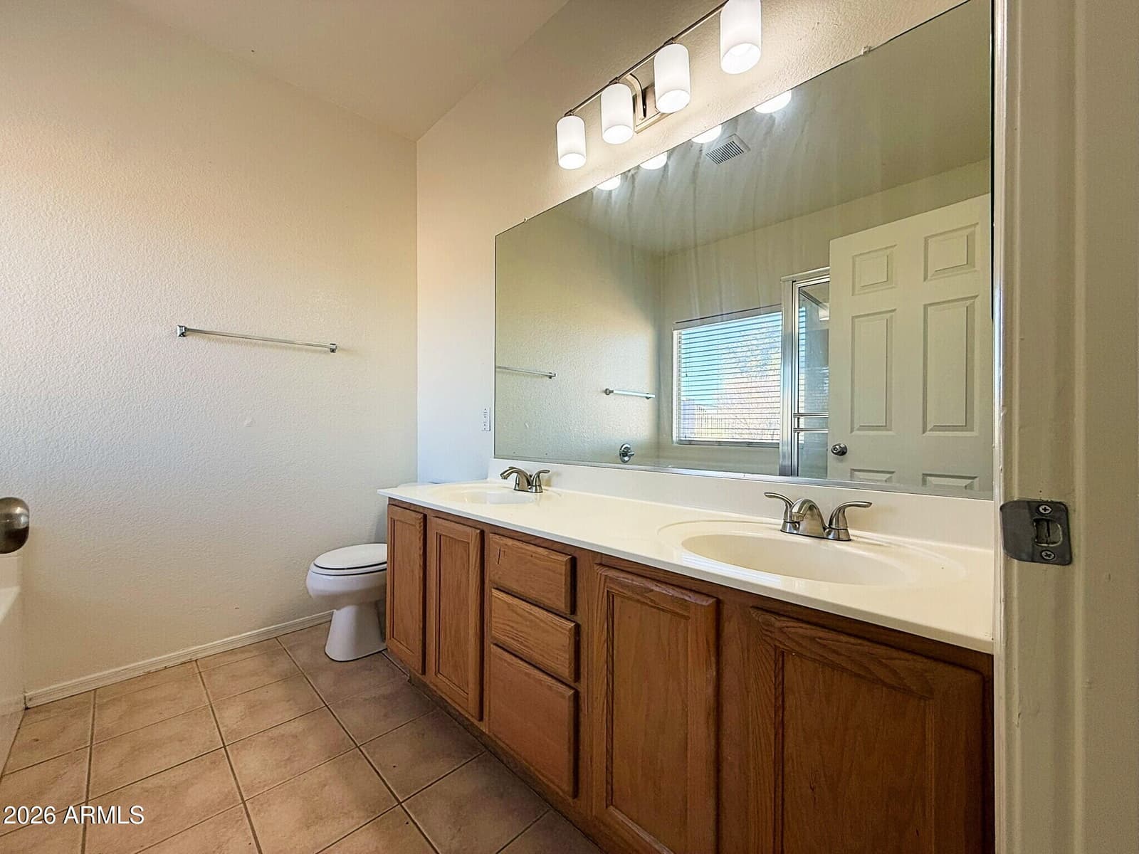 15 S 119th Avenue, Avondale, AZ 85323 — photo 12 of 28