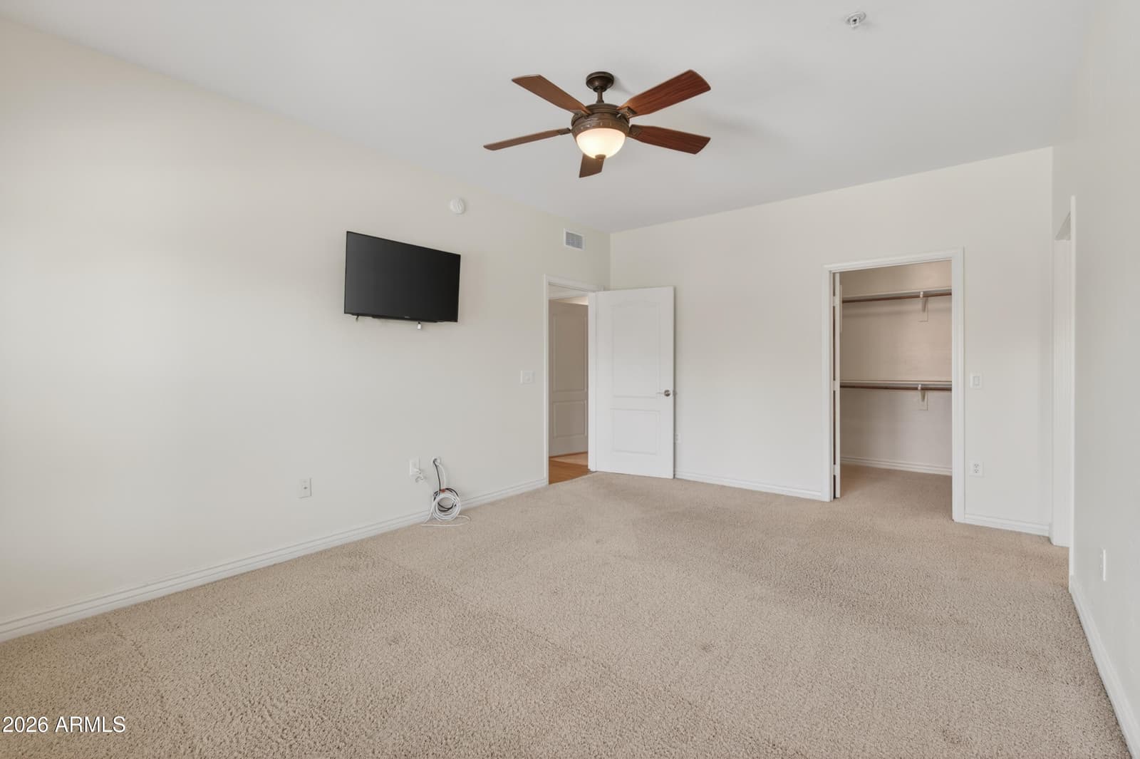 21320 N 56TH Street 2069, Phoenix, AZ 85054 — photo 19 of 38