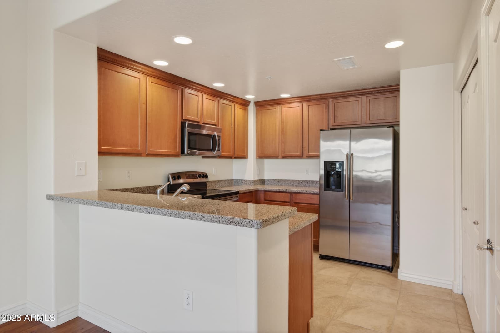 21320 N 56TH Street 2069, Phoenix, AZ 85054 — photo 10 of 38