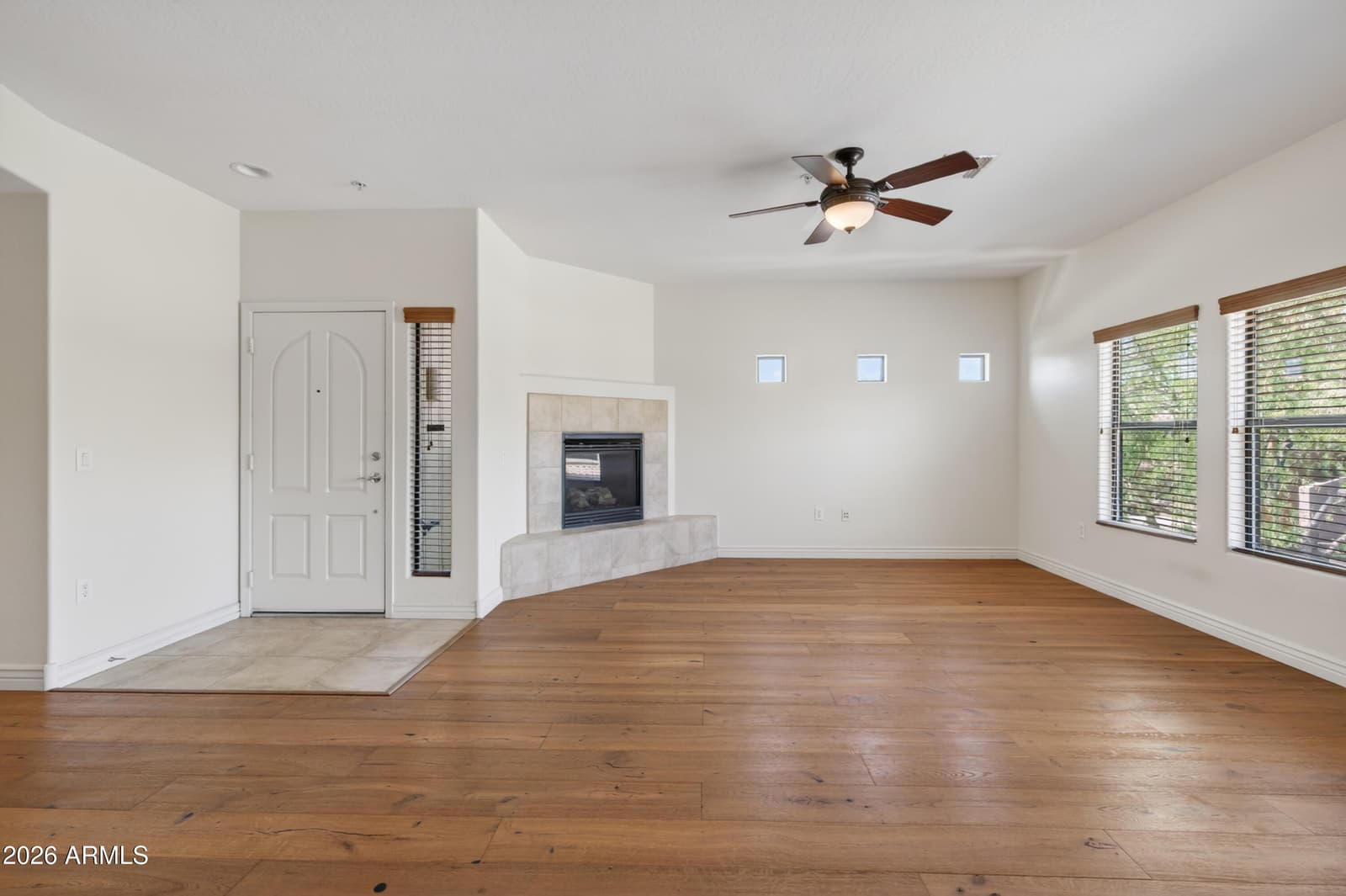 21320 N 56TH Street 2069, Phoenix, AZ 85054 — photo 26 of 38