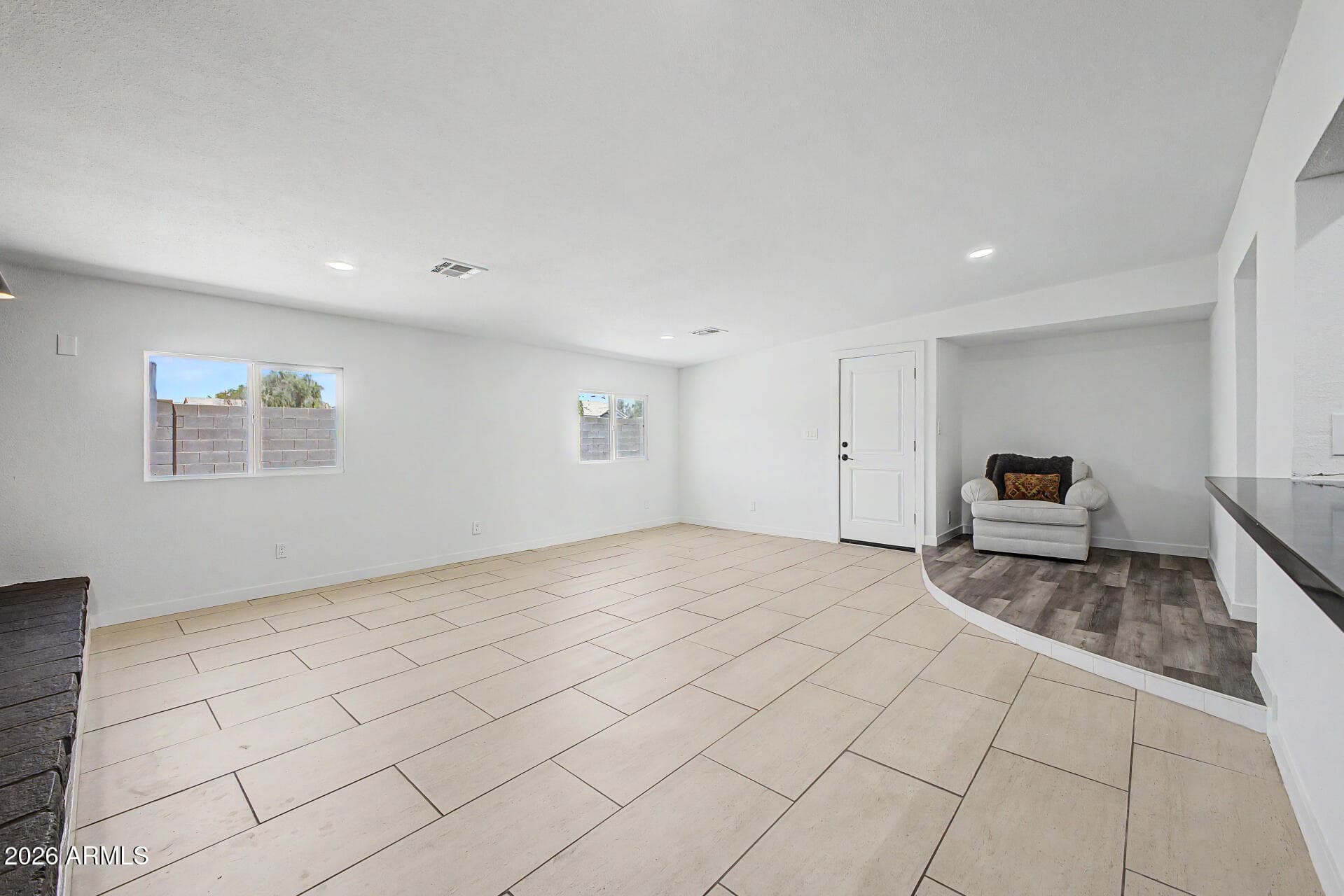 3030 N 64TH Drive, Phoenix, AZ 85033 — photo 7 of 25